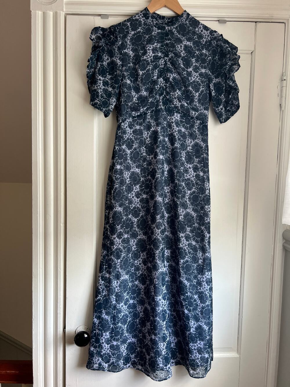 Whistles Women's Midi Dress Winter Garden Print Blue Floral US 4 Fits US 2
